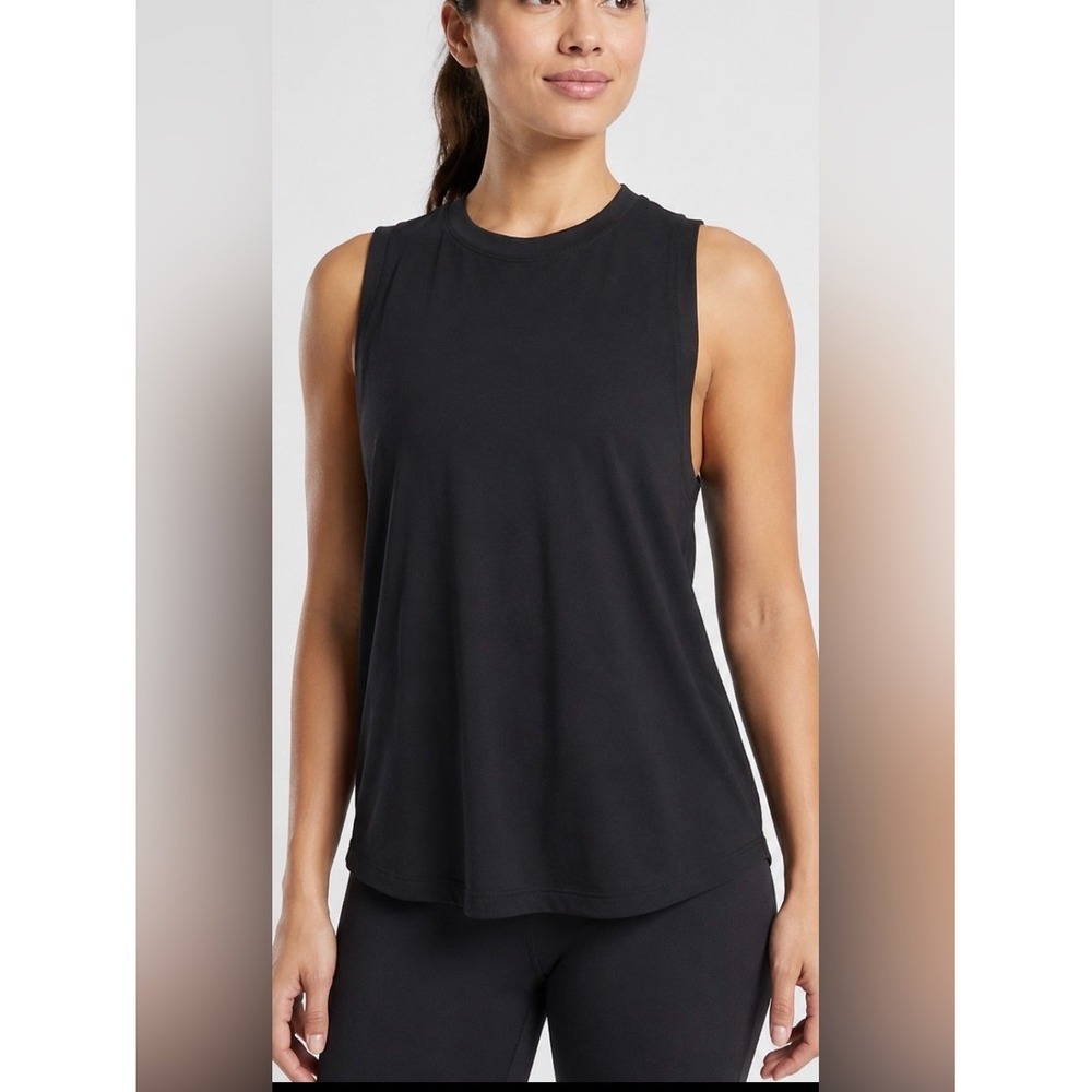 Athleta Renew Muscle Tank Black Sleeveless Yoga Training Top Medium